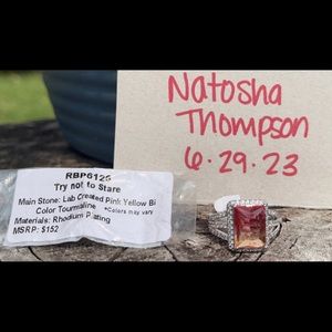 Try not to Stare size 9